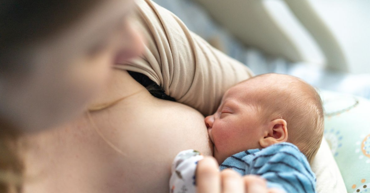 7 Reasons Why Babies Bite When Breastfeeding And How To Prevent It
